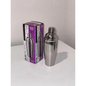 Stainless Steel 24 Oz Cocktail Shaker W/ Built-In Strainer